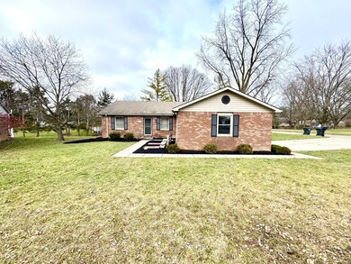 100 W Hillsboro Dr, Pendleton, IN 46064 - photo 4