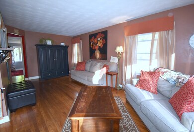39 Saning Rd, North Weymouth, MA 02191 - photo 4