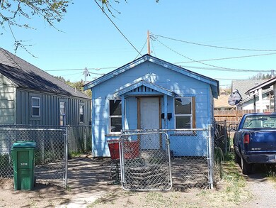251 Martin St, Klamath Falls, OR 97601 - photo 5