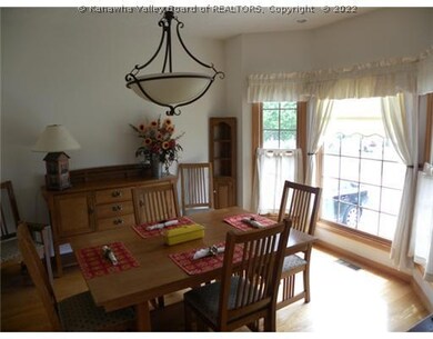 120 Dominic Dr, Scott Depot, WV 25560 - photo 3