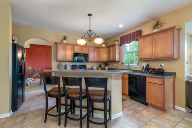 617 Vista Dr unit 2, Oswego, IL 60543 - photo 2