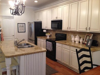 Kitchen 2