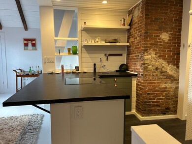 8 Franklin St unit 10, Marblehead, MA 01945 - photo 6