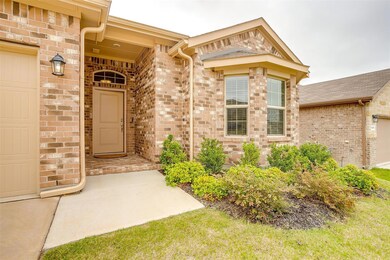 2345 Briscoe Ranch Dr, Hudson Oaks, TX 76087 - photo 3