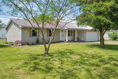 101 E Elm Ave, Effingham, IL 62401 - photo 4