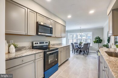 7112 Lois Ln, Lanham, MD 20706 - photo 2