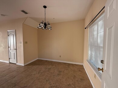 4246 Dorel Dr unit 27, Laredo, TX 78043 - photo 5