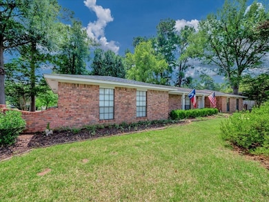3820 Sir Gawain Dr, Nacogdoches, TX 75965 - photo 4
