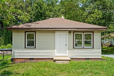 812 Morgan Ave, Asheboro, NC 27205 - photo 2