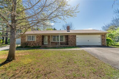 82 Johnson Ave, West Fork, AR 72774 - photo 2