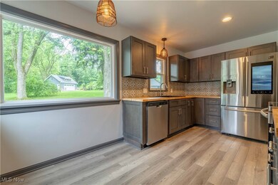 5728 Dailey Rd, Akron, OH 44319 - photo 4