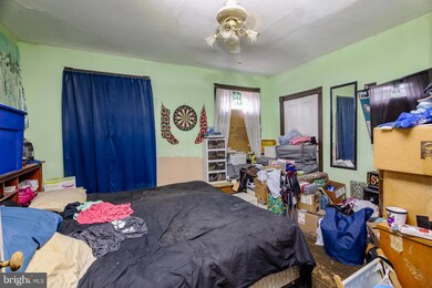 22 Laurel St, Woodbury, NJ 08096 - photo 3