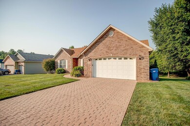 7543 Stonebridge Golf Dr, Maryville, IL 62062 - photo 3