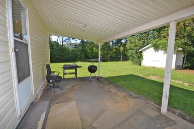 1 Car Attached Carport