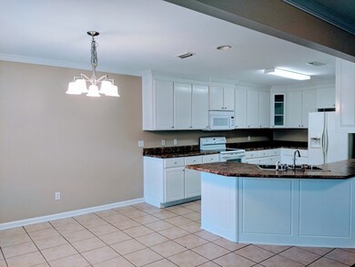 Eat in Kitchen