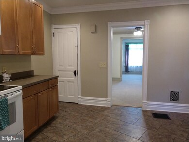 239 Shaner St, Boyertown, PA 19512 - photo 3