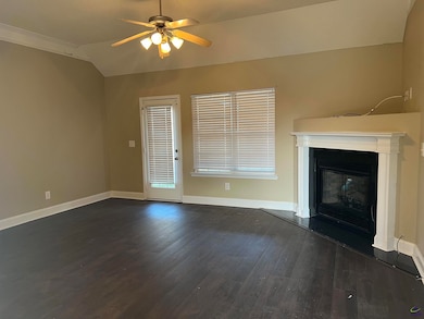 523 Manchester Ln, Byron, GA 31008 - photo 2