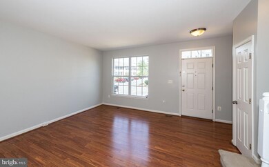 433 Ginkgo Terrace NE, Leesburg, VA 20176 - photo 5