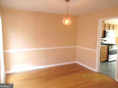 1790 Summit Edge Cir, Loganville, GA 30052 - photo 3