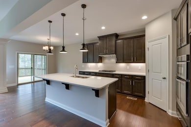 *Pictures are of another Marion II, for viewing purposes only.