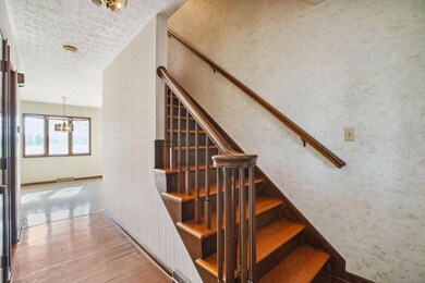 37-web-or-mls-7110-bevelhymer-rd