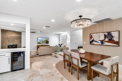 7721 N Via De Fonda