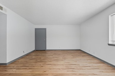 6613 S Zunis Ave unit 2608, Tulsa, OK 74136 - photo 6