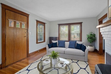 307 E Squantum St, Quincy, MA 02171 - photo 3