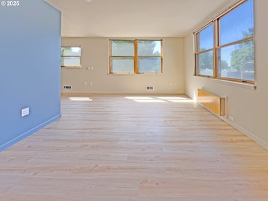 1134 SW Jefferson St unit 301, Portland, OR 97201 - photo 3