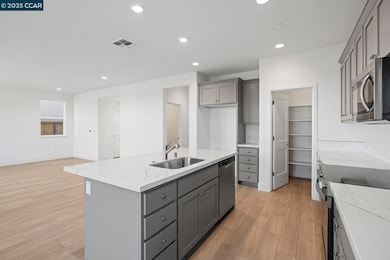 2213 Delta View Ave, Sacramento, CA 95832 - photo 7