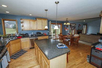 5185 Nannyberry Dr, Fitchburg, WI 53711 - photo 5