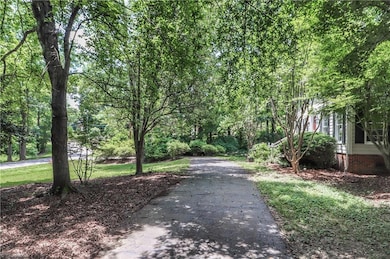 415 Westchester Rd, Statesville, NC 28625 - photo 4