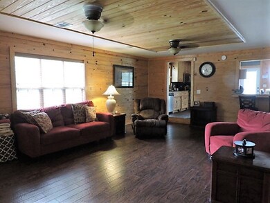 1446 Lovett Cir, Sparks, GA 31647 - photo 4