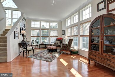 15817 Seurat Dr, North Potomac, MD 20878 - photo 4