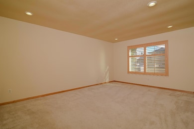 7346 Alcedo Cir, Sacramento, CA 95823 - photo 6