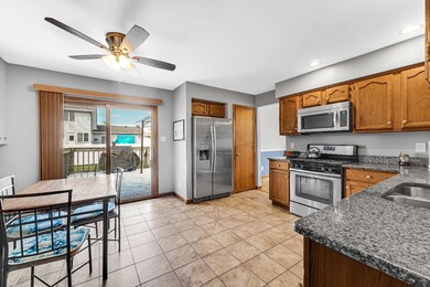 10016 Fillmore Ct, Crown Point, IN 46307 - photo 7