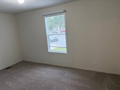 145 1199 E Santa Fe unit 145, Gardner, KS 66030 - photo 4