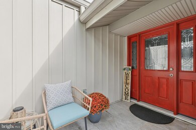 5049 Netherstone Ct, Columbia, MD 21045 - photo 7