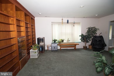 201 Cayuga Cir, Doylestown, PA 18901 - photo 6