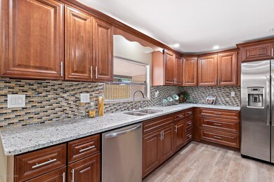 105 Vanguard Cir, Cocoa, Fl 32926-Kit 2