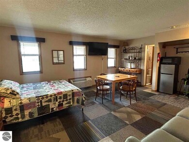 6500 Schuss Mountain Ln unit 112, Mancelona, MI 49659 - photo 6