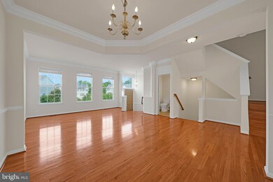 2605 Tarleton Corner Dr, Herndon, VA 20171 - photo 5