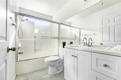 14300 Terra Bella St unit 20, Panorama City, CA 91402 - photo 7