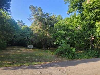 819 Dubois St, Denison, TX 75020 - photo 5