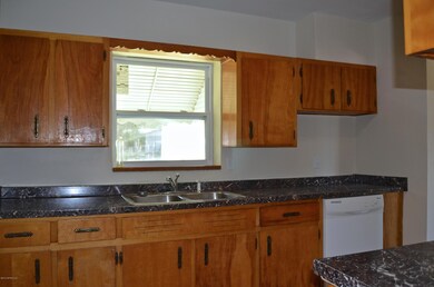 3934 Rendale Dr, Jacksonville, FL 32210 - photo 7