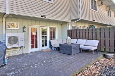 498 Sarah St unit 7, Stroudsburg, PA 18360 - photo 3