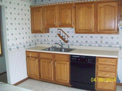 3764 Glendora Rd, Three Oaks, MI 49128 - photo 6