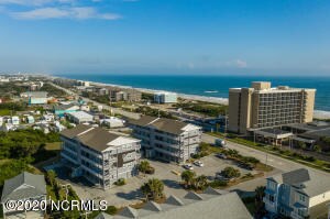 104 Pelican Dr unit C, Atlantic Beach, NC 28512 - photo 6