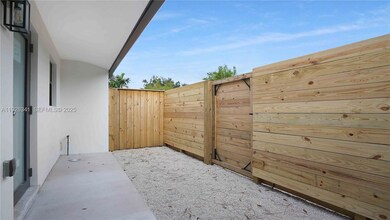 1119 W Las Olas Blvd unit 3, Fort Lauderdale, FL 33312 - photo 5