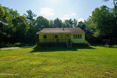 31 Clothier Rd, Corinth, NY 12822 - photo 2